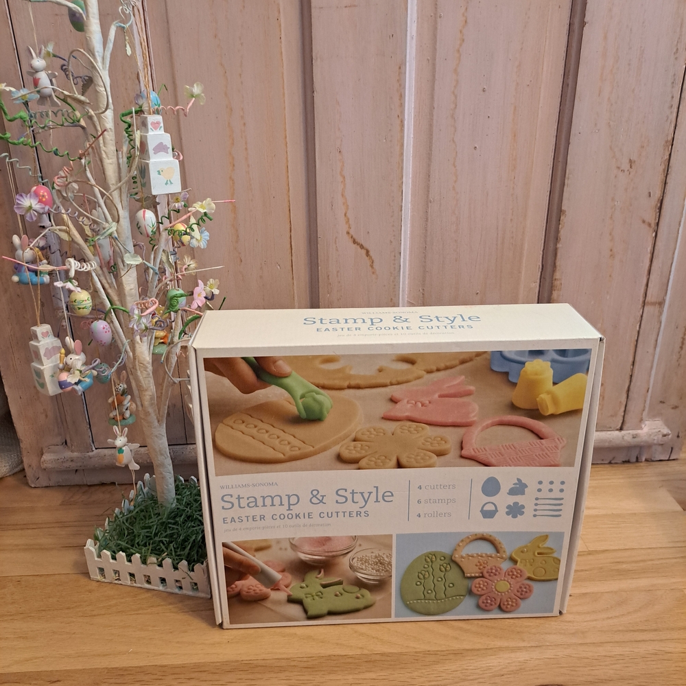 Williams Sonoma Stamp & Style Easter Cookie Cutters - Multicolor